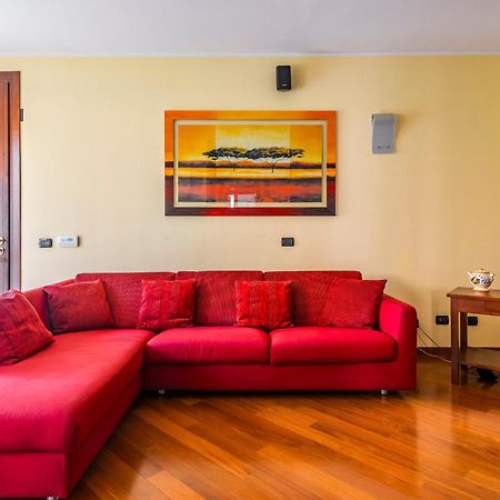 Jacuzzi Apartment In Italian Villa, Wi-Fi & Garden Sassuolo - Maranello Casalgrande Exterior photo