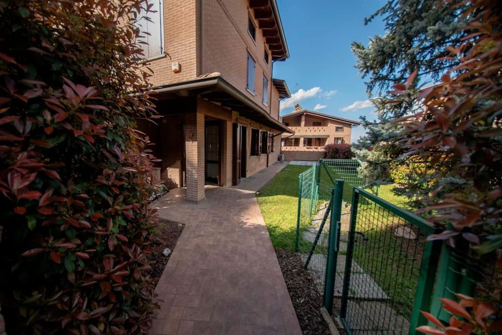 Jacuzzi Apartment In Italian Villa, Wi-Fi & Garden Sassuolo - Maranello Casalgrande Exterior photo